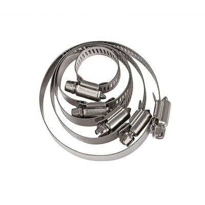 Fittings per tubi in acciaio standard