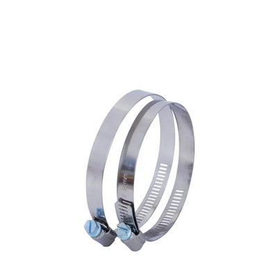 Fittings per tubi in acciaio standard