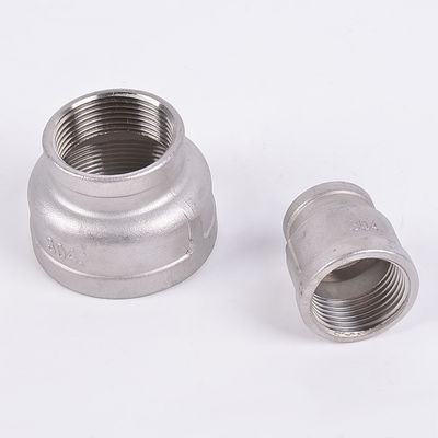 Acciaio inossidabile riduttore Hex Bushing 1 "-8" maschio NPT a 3/4" femmina NPT adattatore di tubo fuso